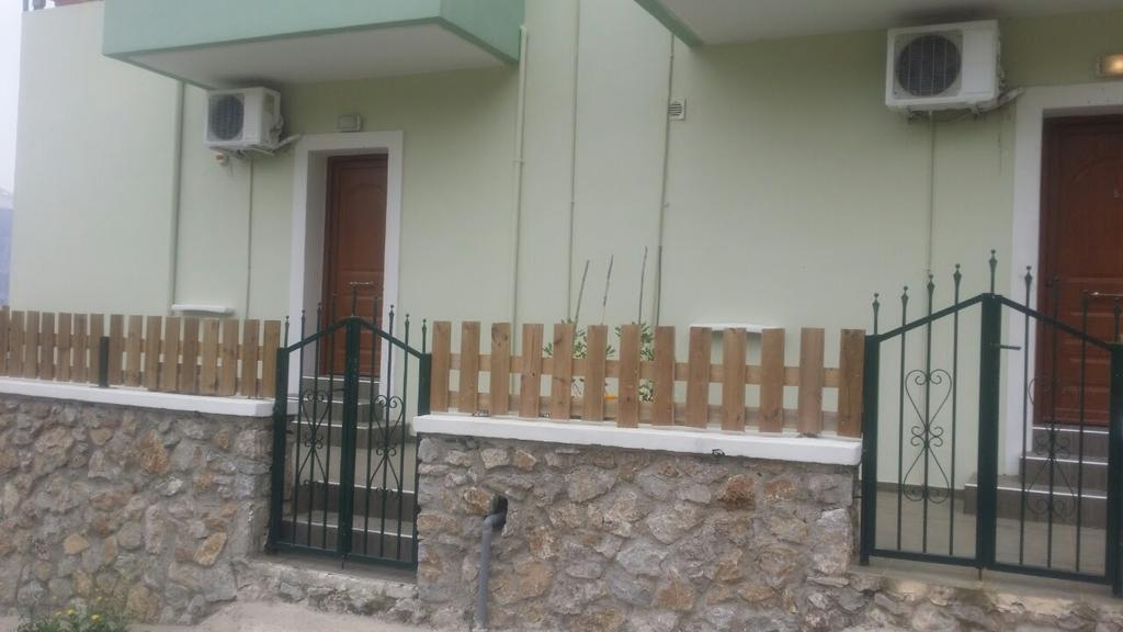 Elia Méronas Dış mekan fotoğraf